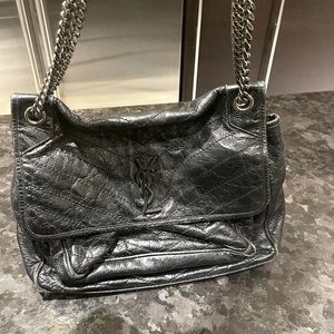 Medium Niki Leather Crossbody Bag